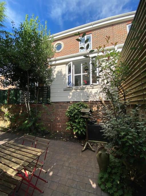 Villa Teta'S House! Oxford Exterior foto